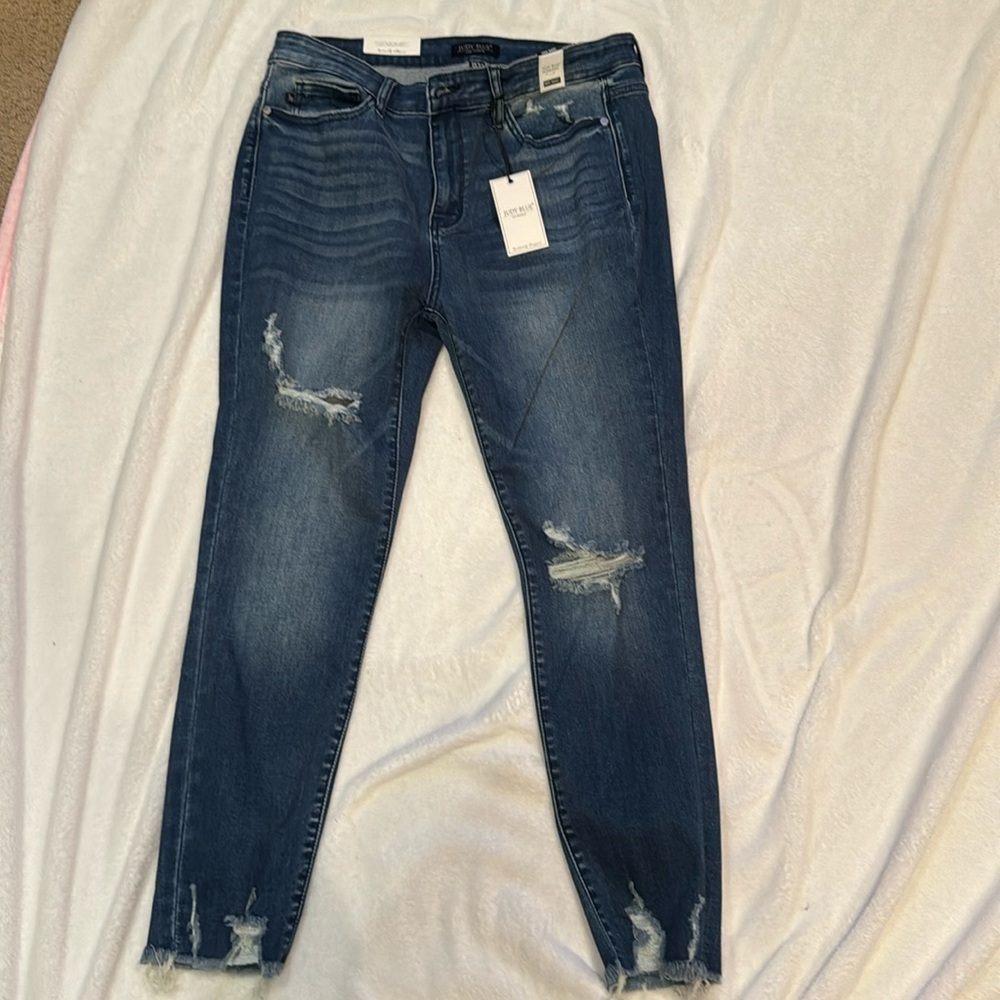 Judy Blue Distressed NWT high waist skinny fit jeans